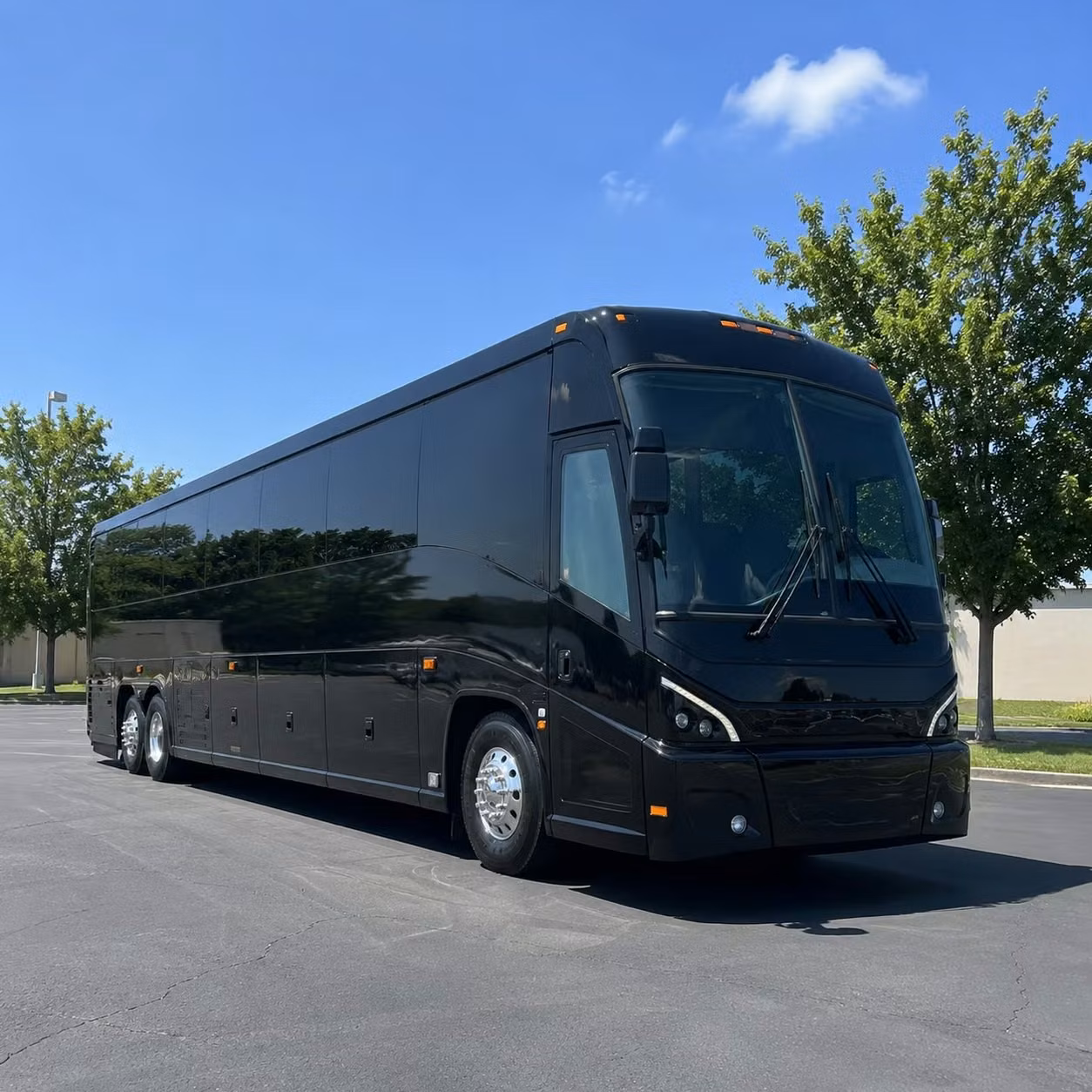 choosing the right bus for long beach city and county government shuttles
