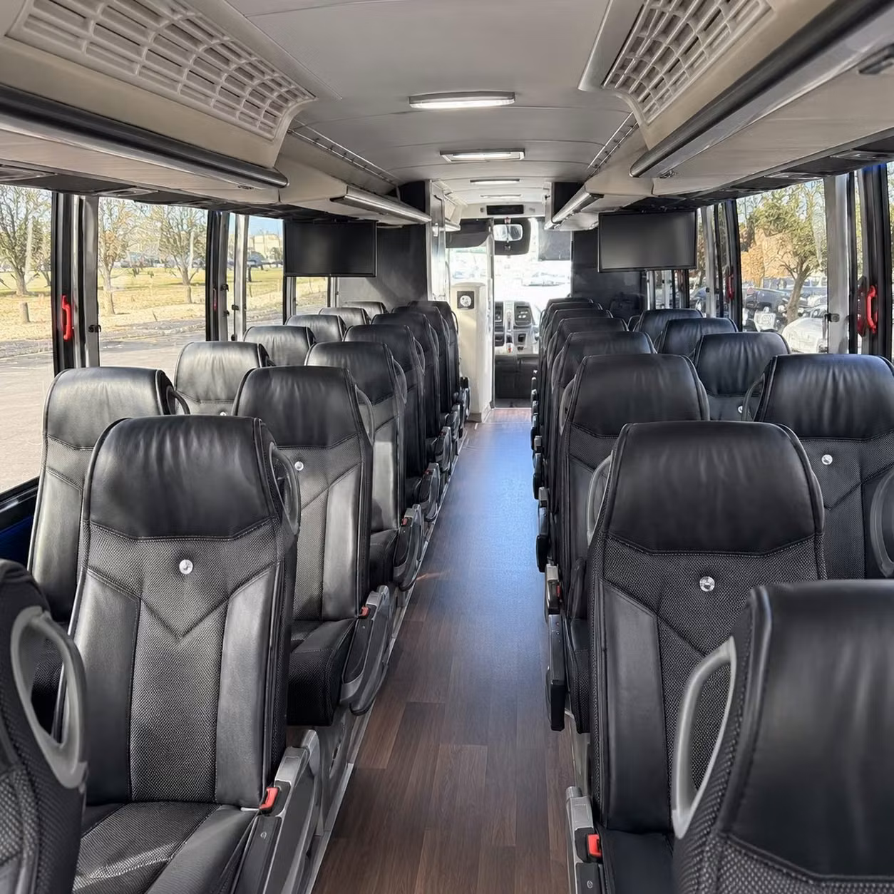 long beach field trips to the aquarium of the pacific are easy with a charter bus
