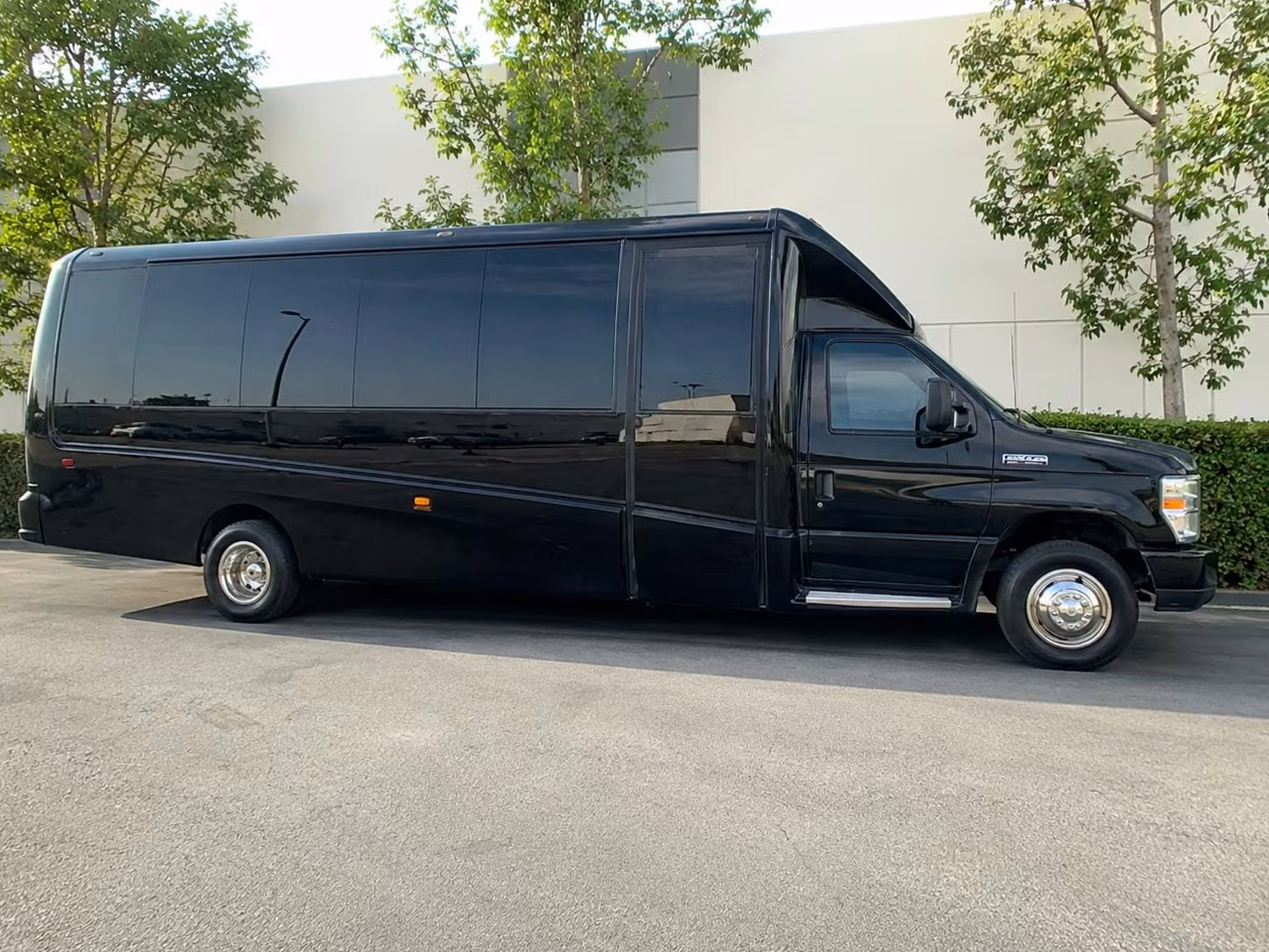 long beach prom homecoming transportation services