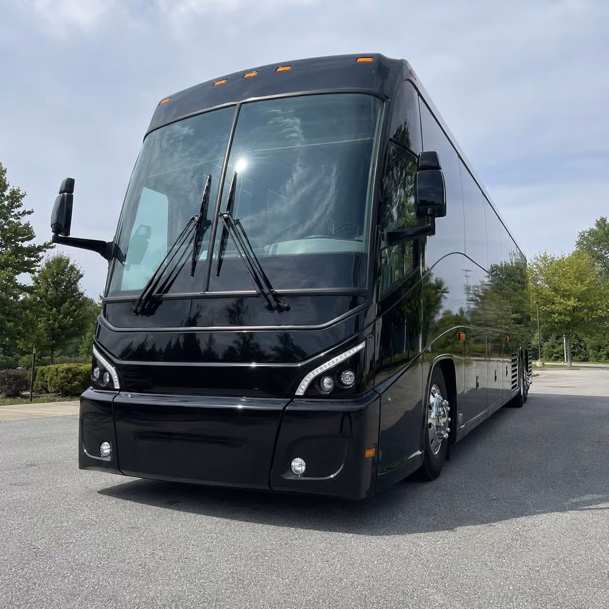 why long beach government agencies and military branches choose longbeachcharterbus com for group transportation